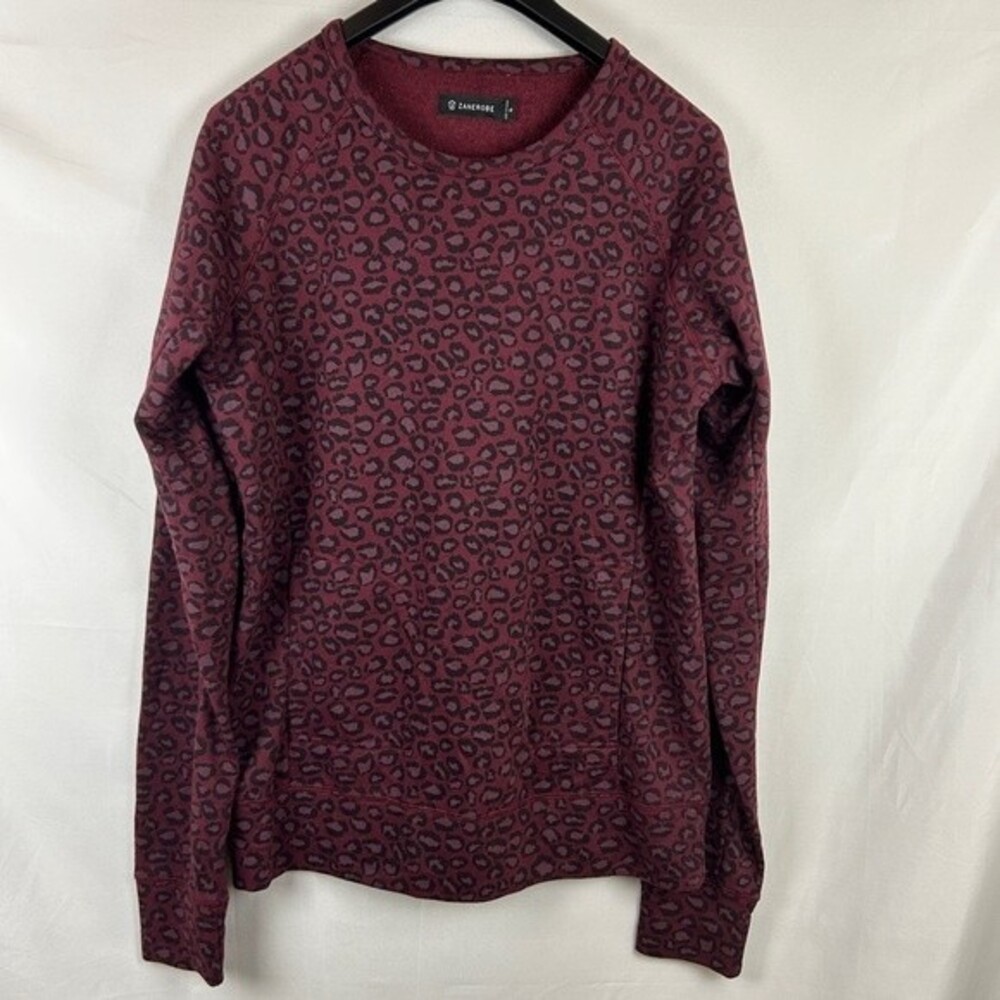 Zanerobe women’s animal print long sweatshirt kangaroo pocket size XL